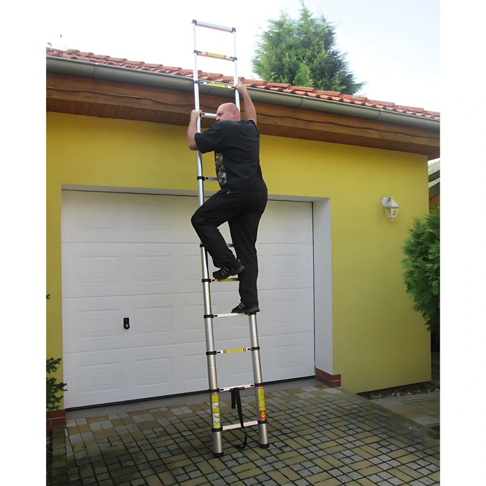 Teleskopický hliníkový žebřík RONO STANDARD 6,2 m